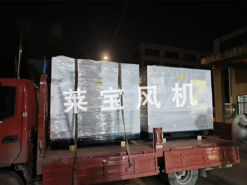 使命必达！江苏莱宝两台15KW螺杆鼓风机加急发货